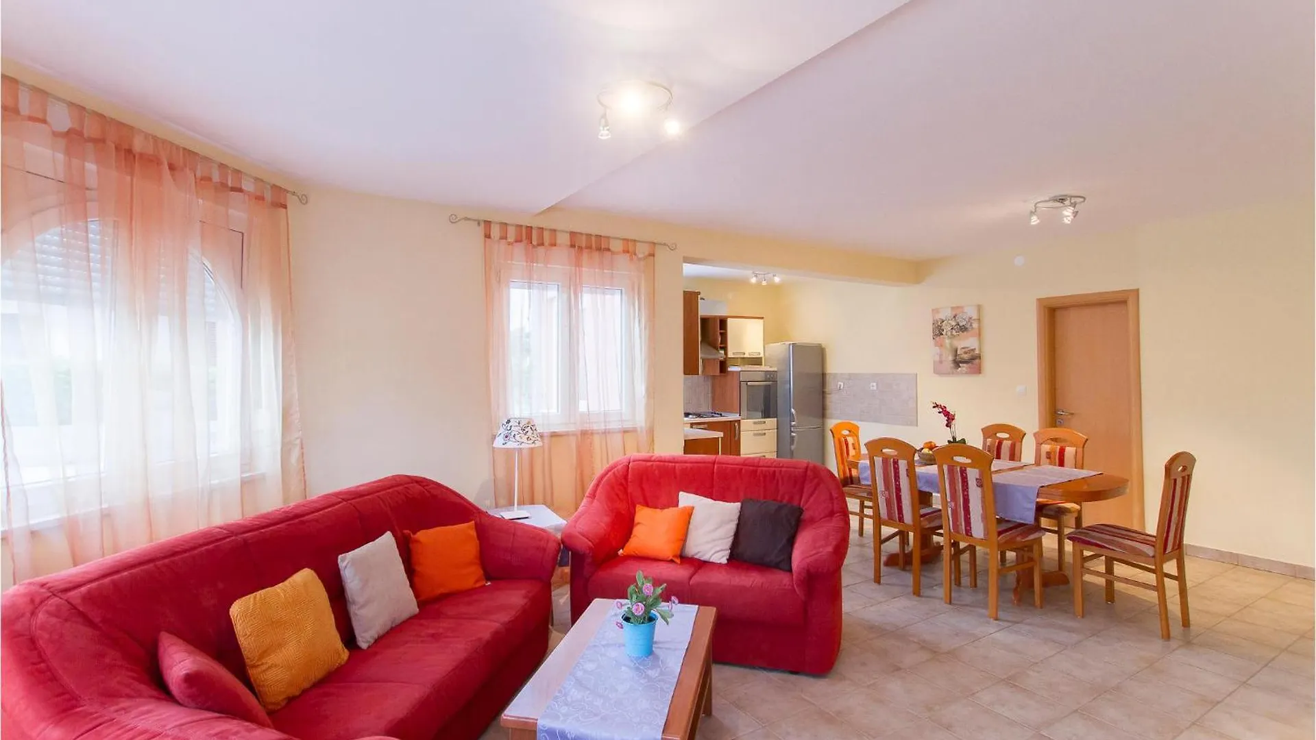 Holiday home 4 Bedroom Beautiful Home In Palit